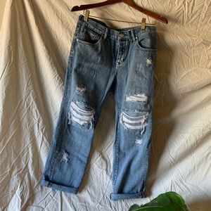 PacSun boyfriend destroyed jeans